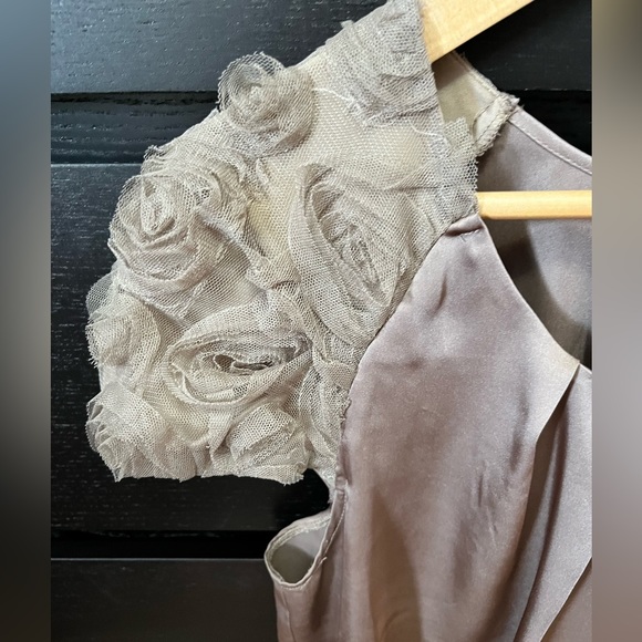 Dressy Cap-Sleeve Blouse - Picture 4 of 6